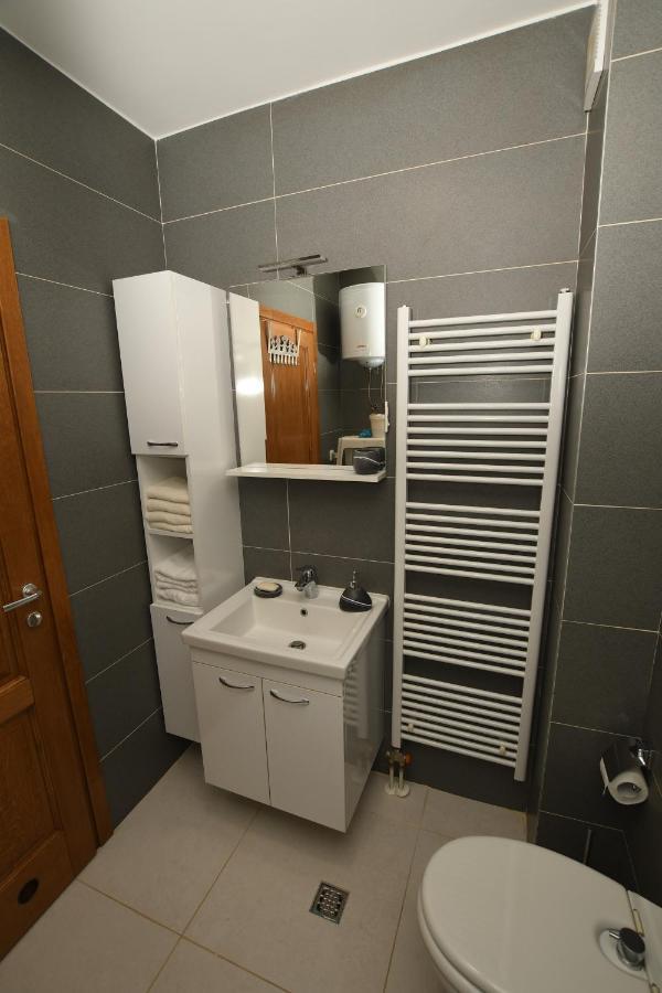 Sky Way Studio Apartment Szarajevó Kültér fotó