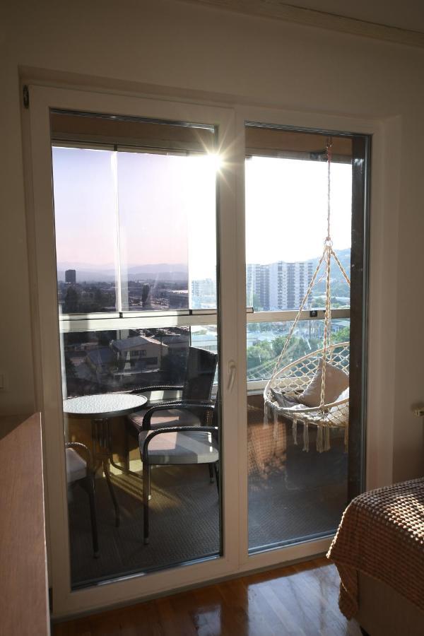 Sky Way Studio Apartment Szarajevó Kültér fotó